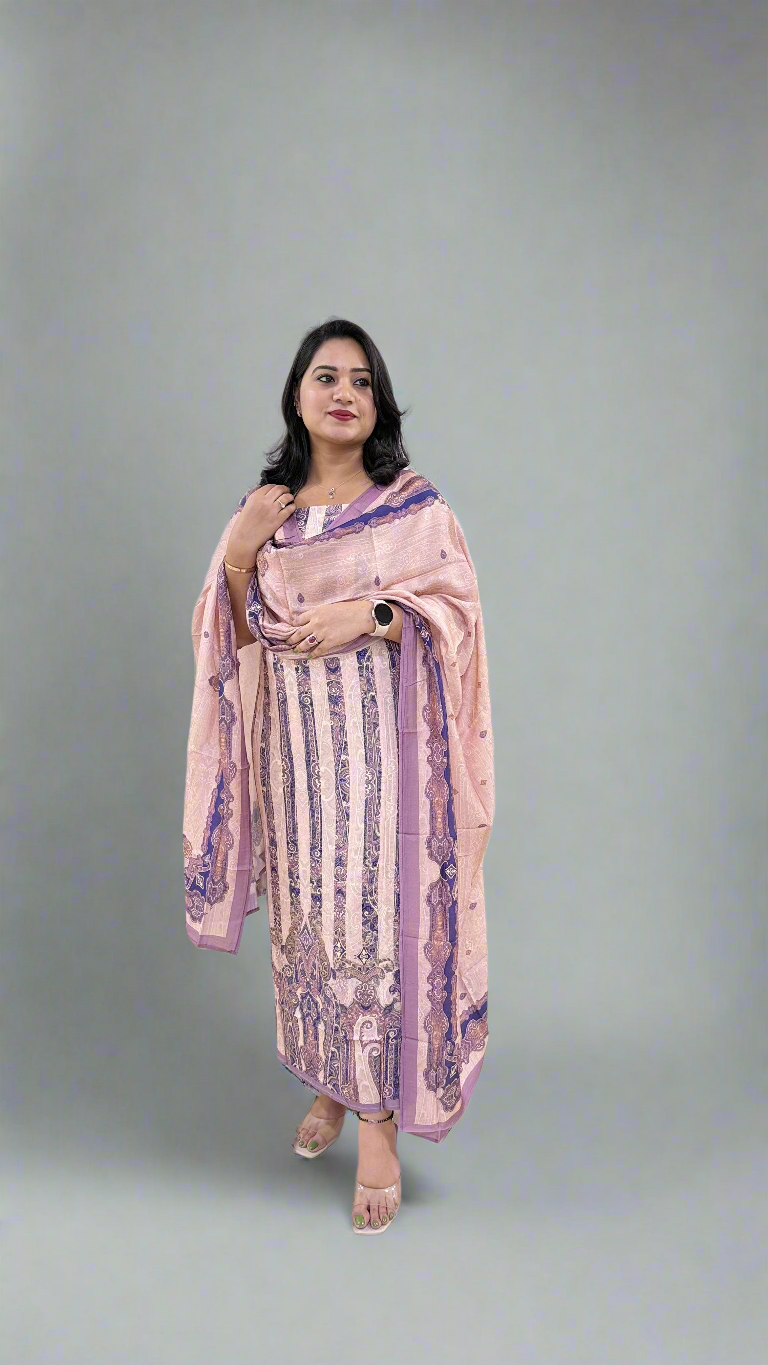 SANJH an elegant ensemble designed to blend tradition with modernity.