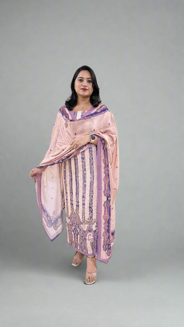 SANJH an elegant ensemble designed to blend tradition with modernity.