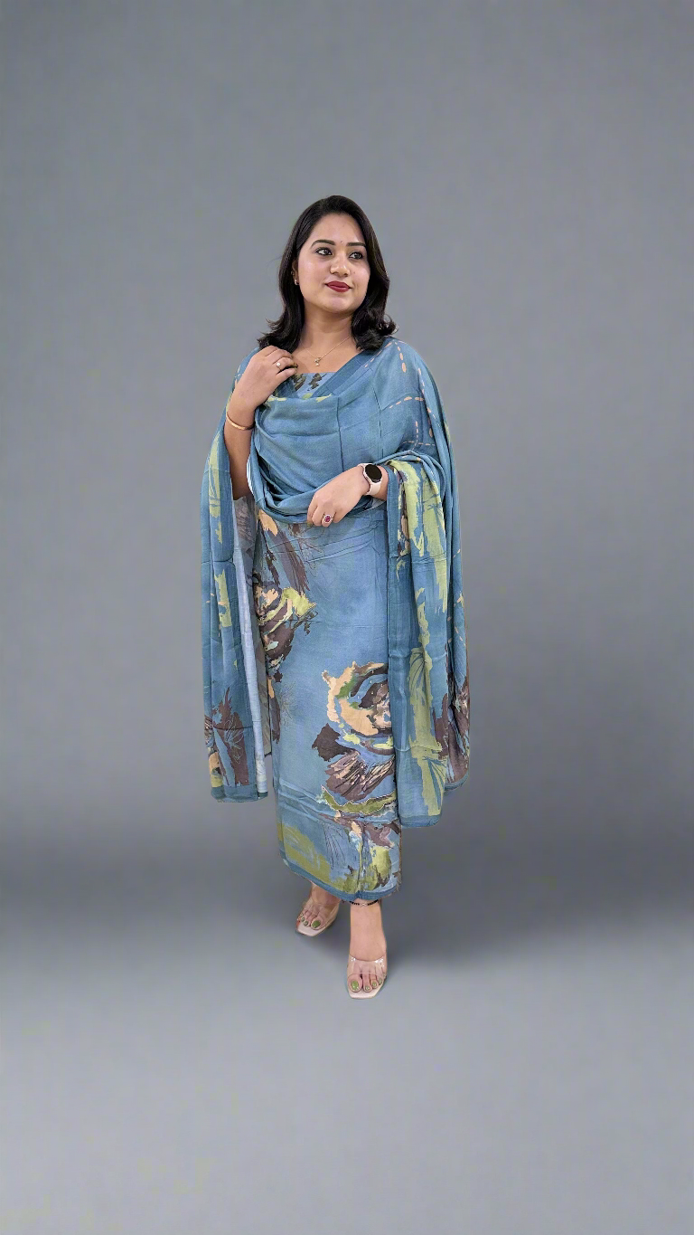 SANJH an elegant ensemble designed to blend tradition with modernity.