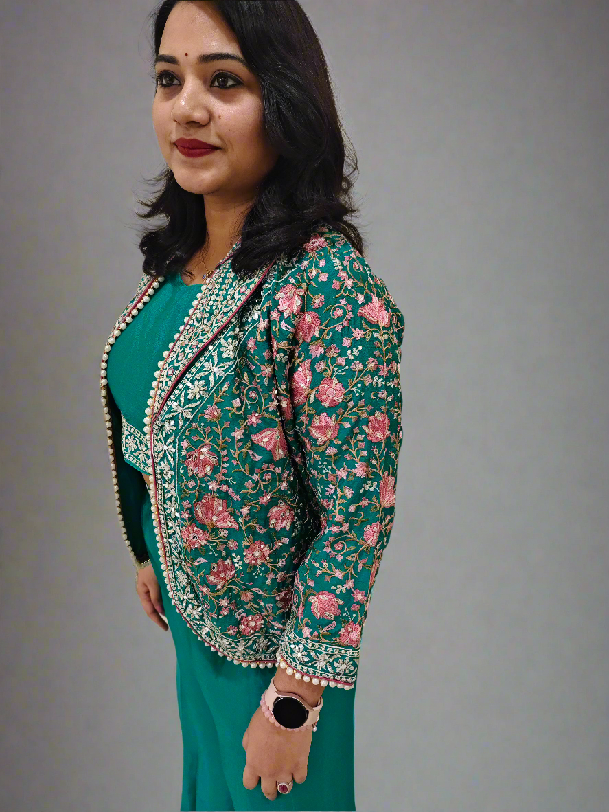 Designer Presents: New Catalog - Mariyam