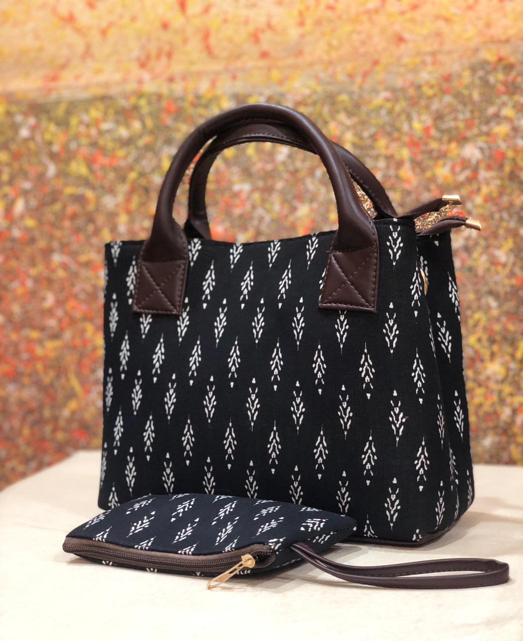 Dove Hand Cum Slingbag