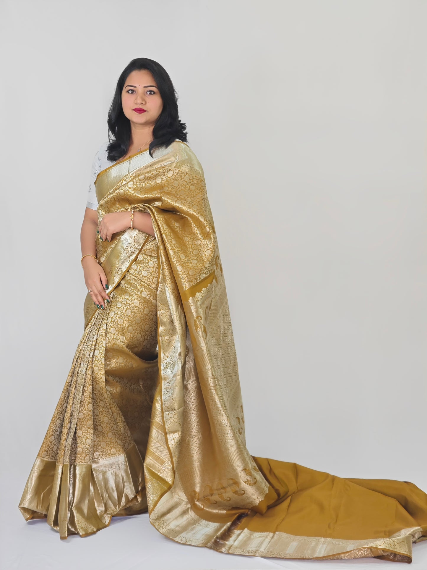 100% Pure Silk Handloom Sarees with Silver Zari - Lightweight Elegance at Direct Weaver Prices
