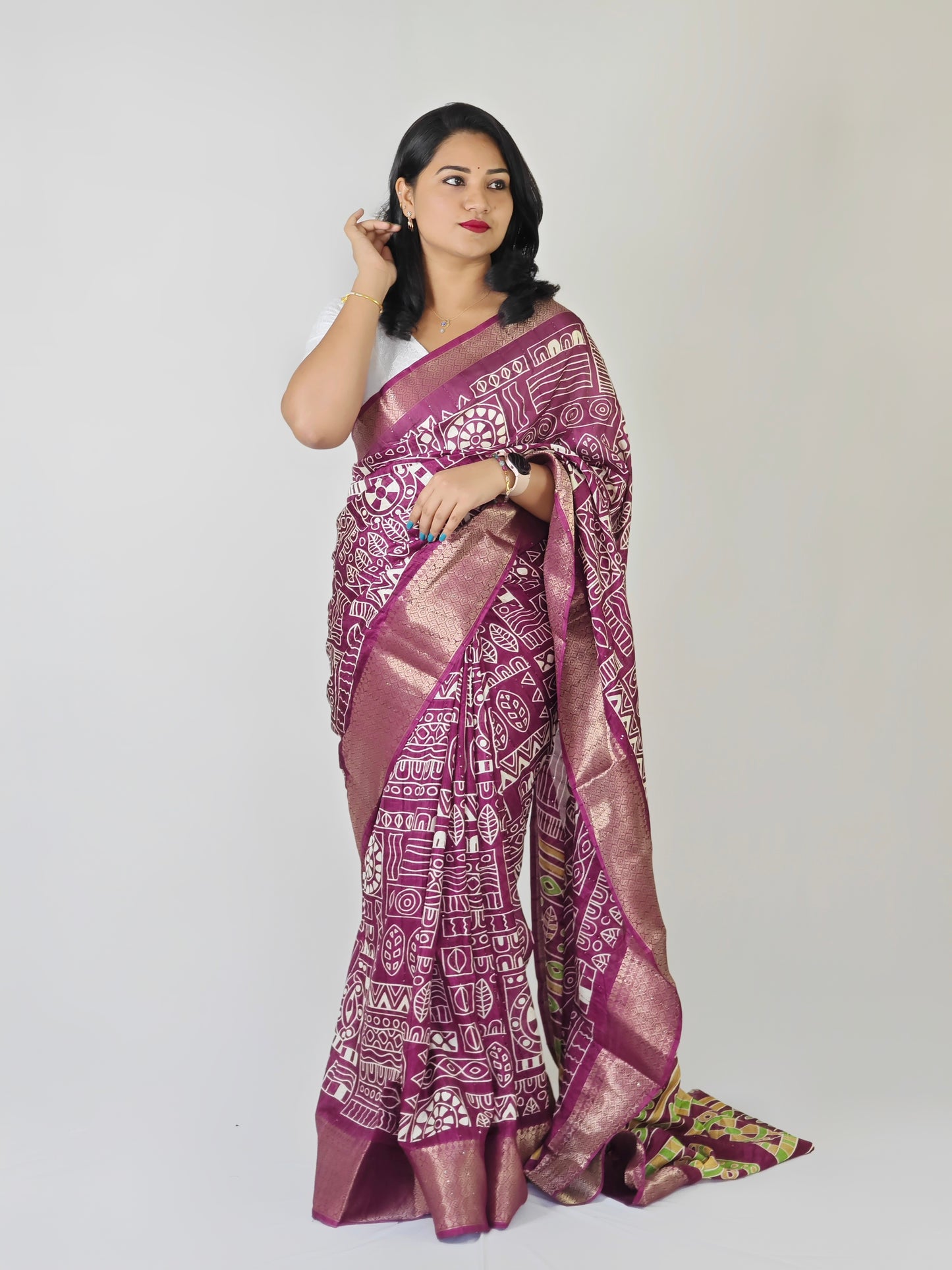 Cotton Crepe Sequence Batik Saree