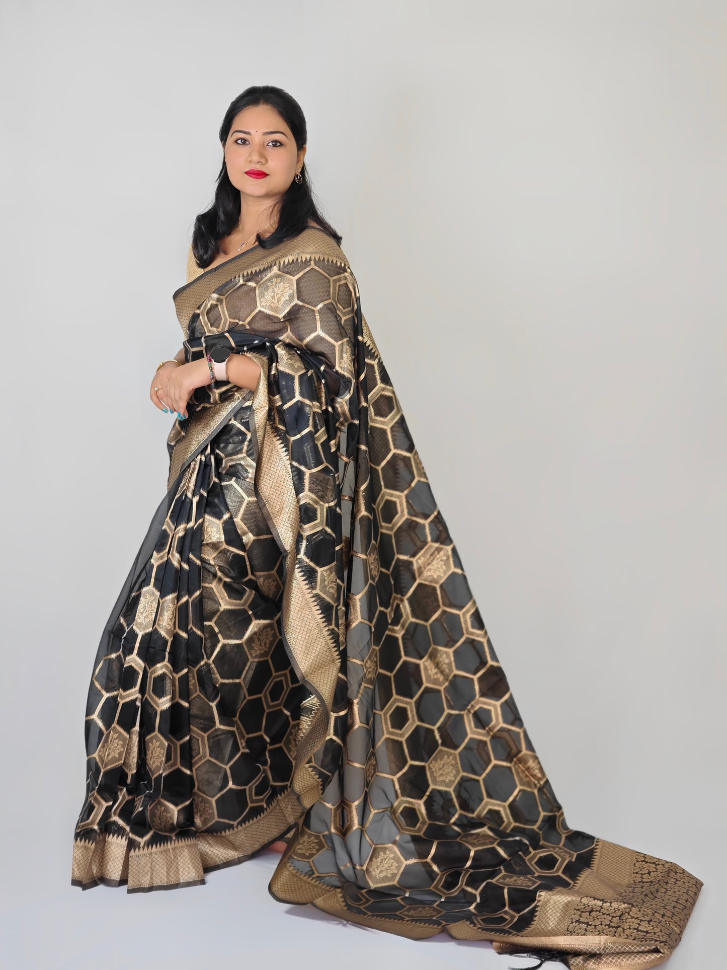 Soft Premium Organza Silk Saree - Super Sale