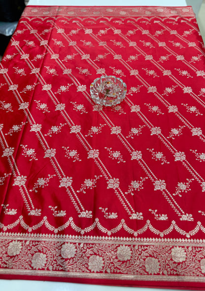 Mashru katan silk saree for women with Banarasi-style zari weaving and contrast brocade blouse piece