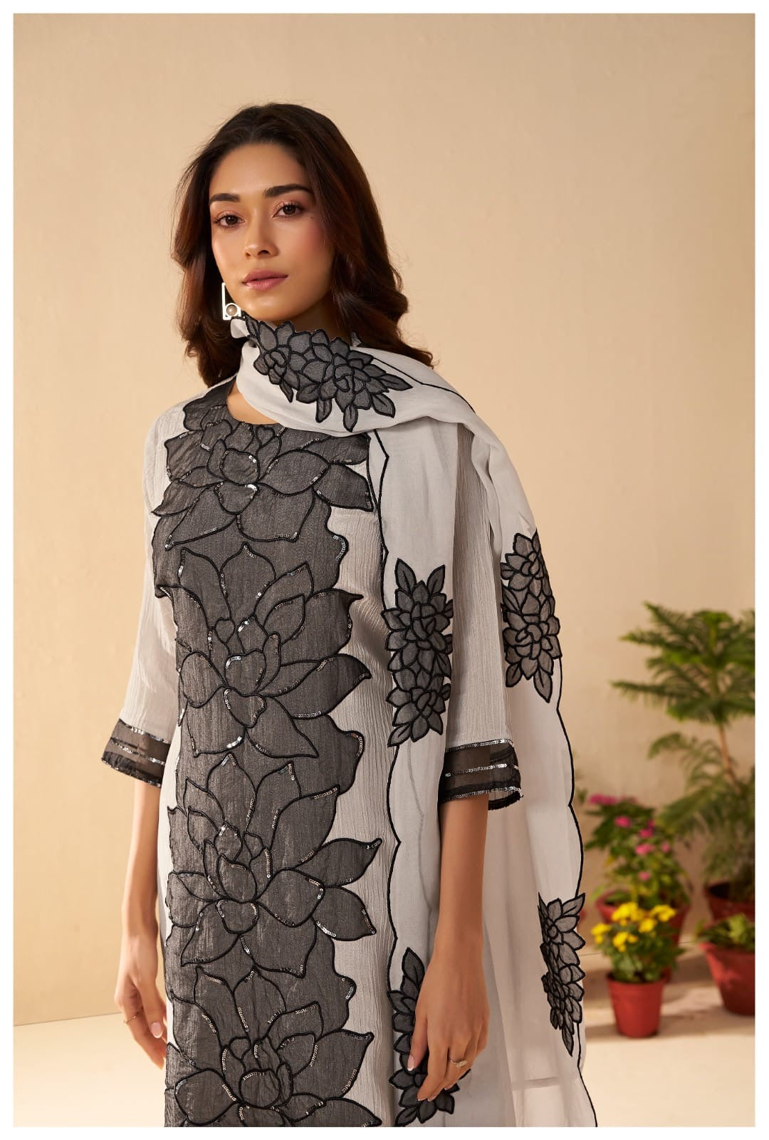 Crush Shimmer Kurta Pant Dupatta Set with Elegant Detailing Work for Women – Sizes M to XXL