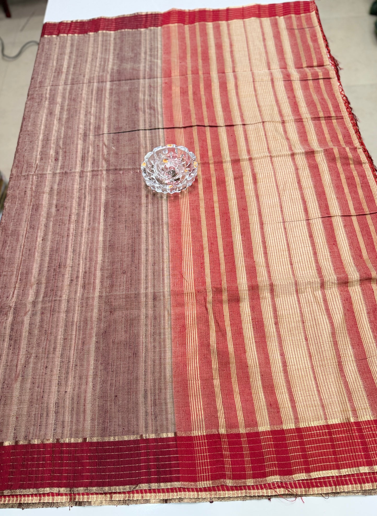 Handloom Style Katan Silk Saree with Red Zari Border – Elegant Office & Festive Wear Saree for Women