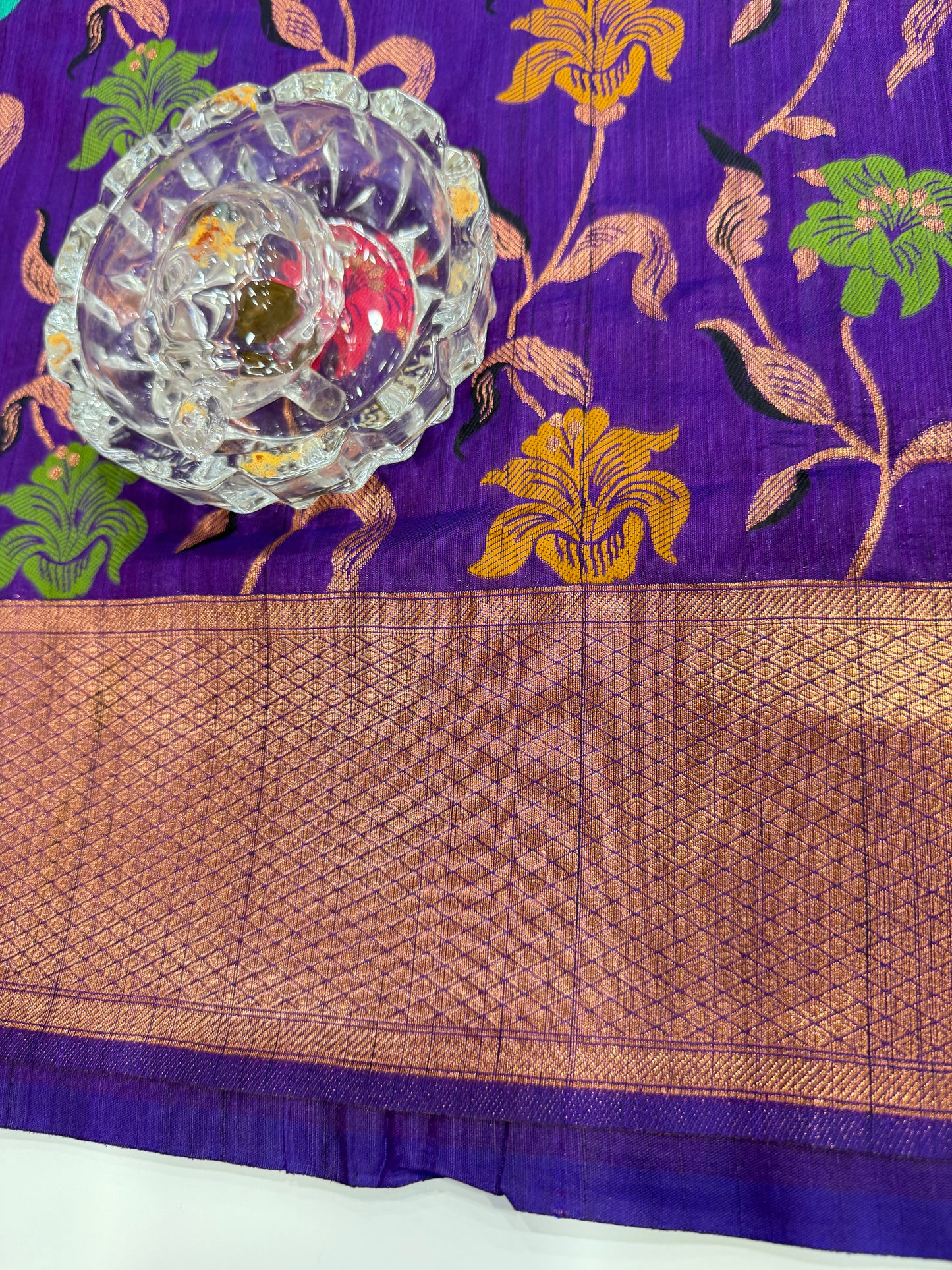 Soft silk saree with woven floral zari border and contrast pallu for women
