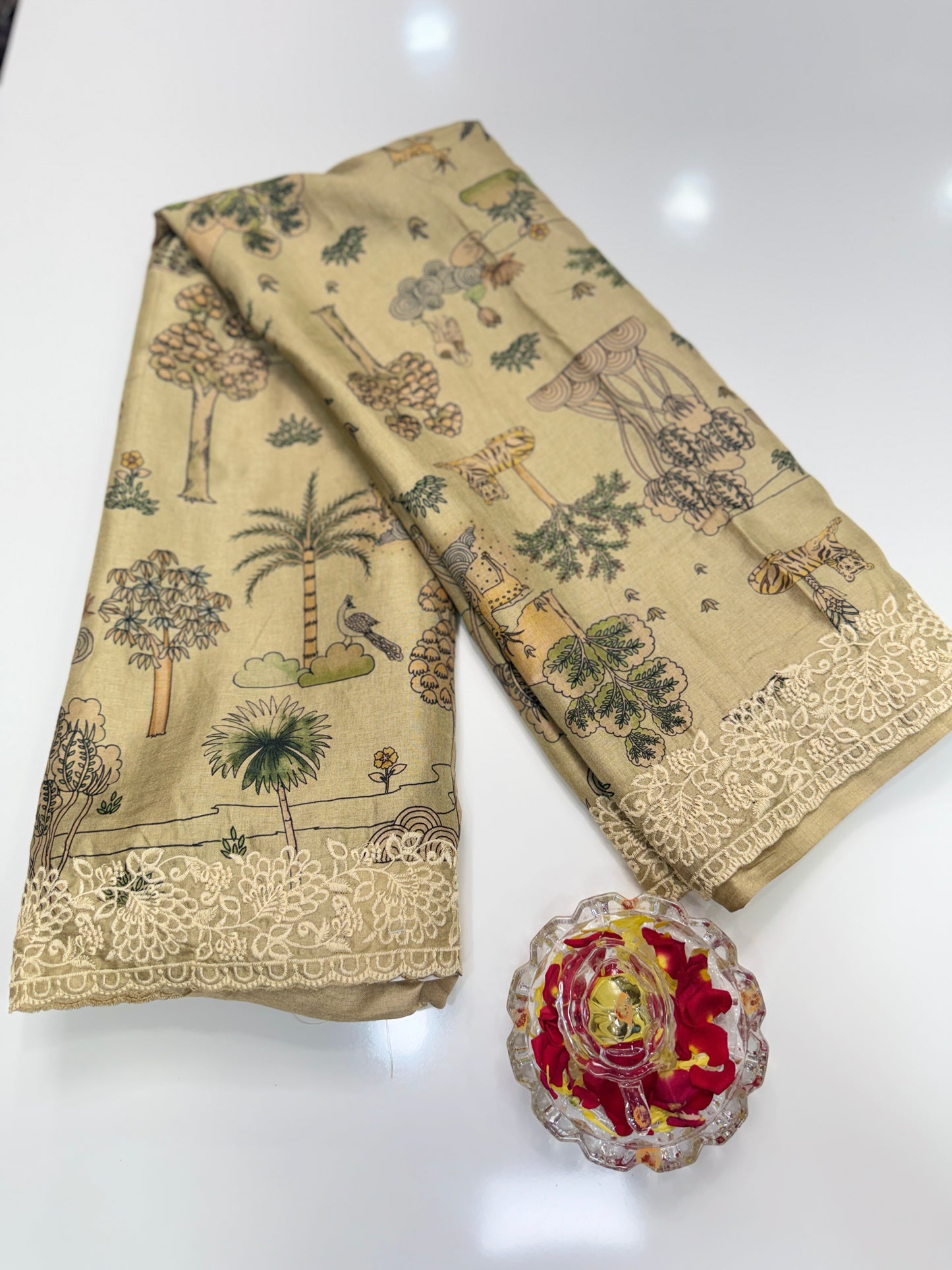 Ernakulam Silk-Blend Embroidered Saree with Printed Design and Lace Border – Festive Wear for Women