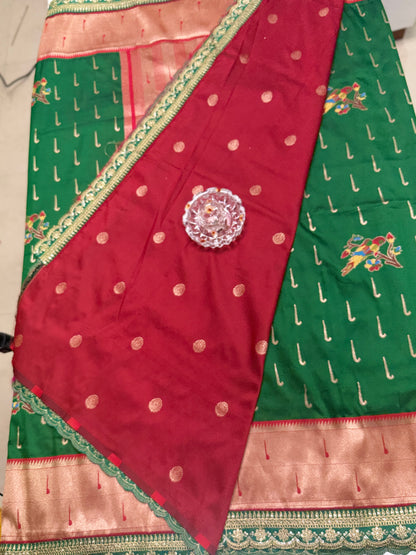 Paithani Lace Border Soft Silk Saree with Contrast Blouse for Women
