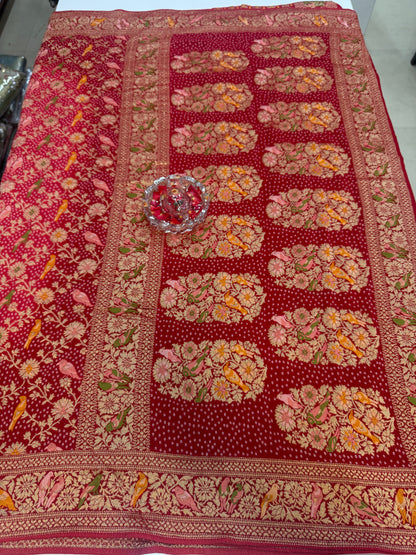 Pure Kaddi Georgette Zari Weaving Saree in Tomato Red with Buti and Cross-Zari Pattern – Traditional Banarasi-Inspired Festive Saree for Women