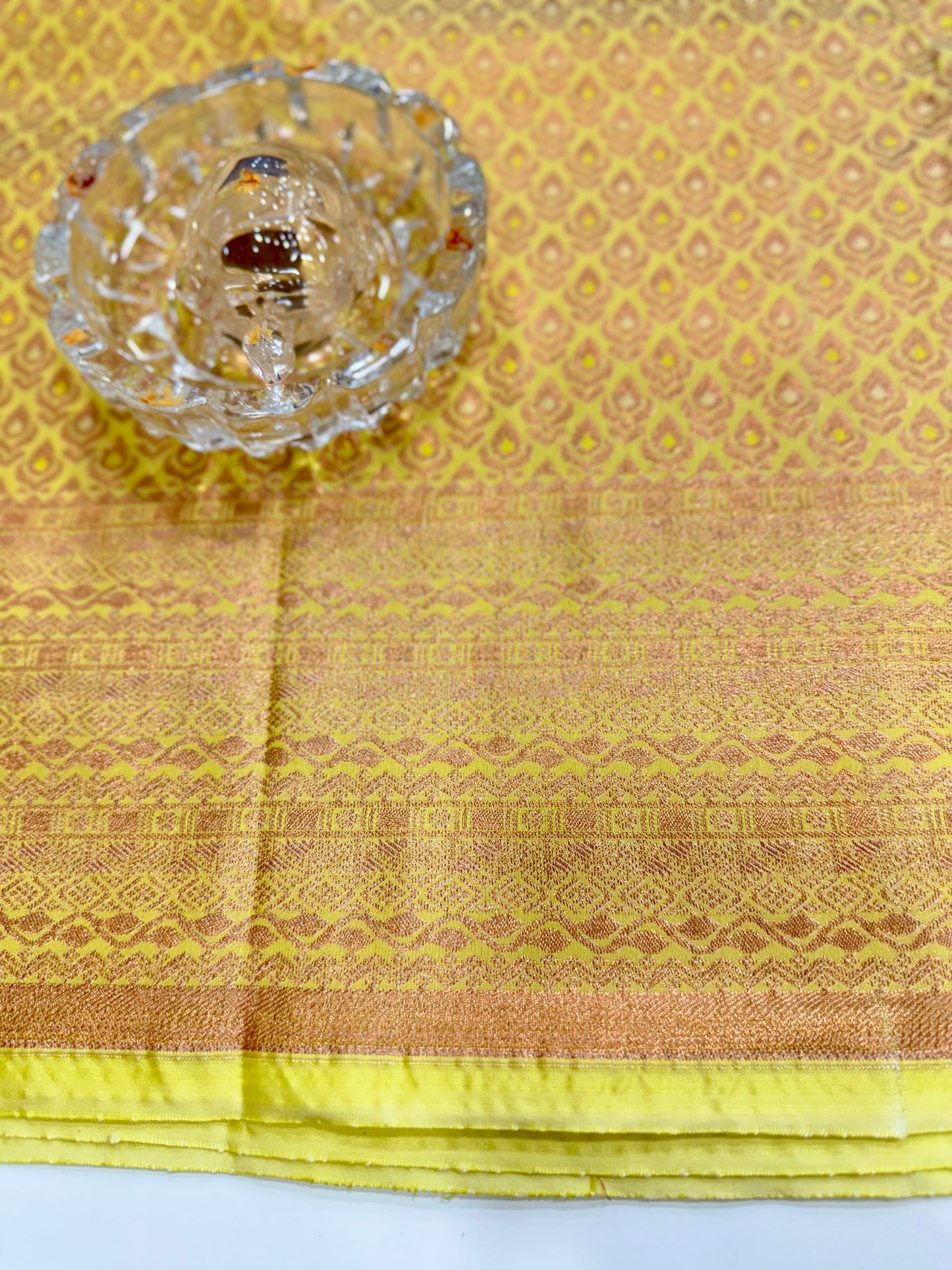 Bridal Soft Silk Saree with Jacquard Weaving & Contrast Border for Women