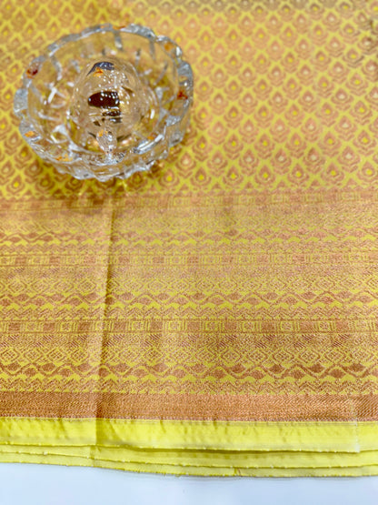 Bridal Soft Silk Saree with Jacquard Weaving & Contrast Border for Women