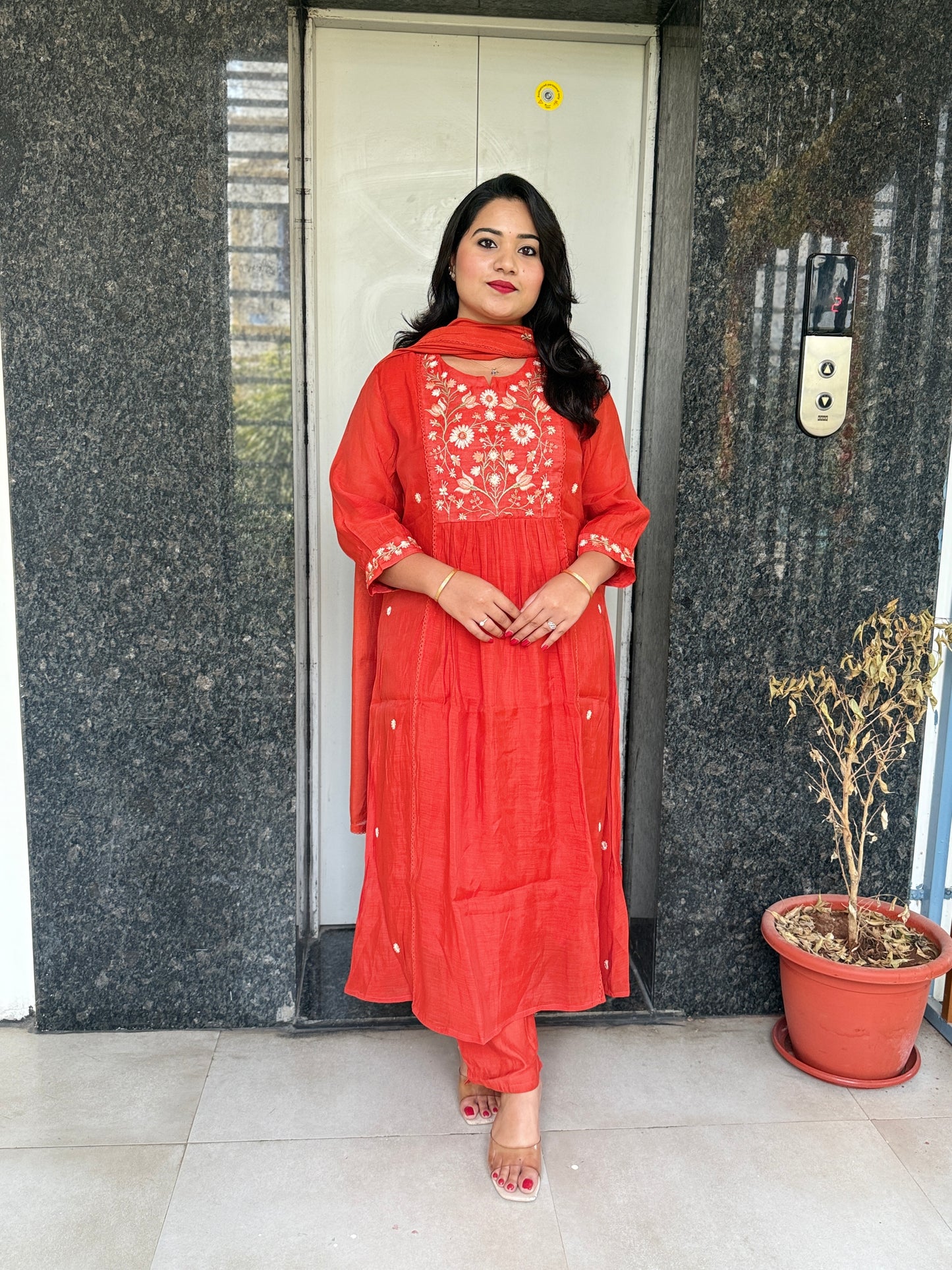 Mul Chanderi Kurta Pant Dupatta Set with Embroidery Work – Women’s Ethnic Wear (Sizes M–3XL)