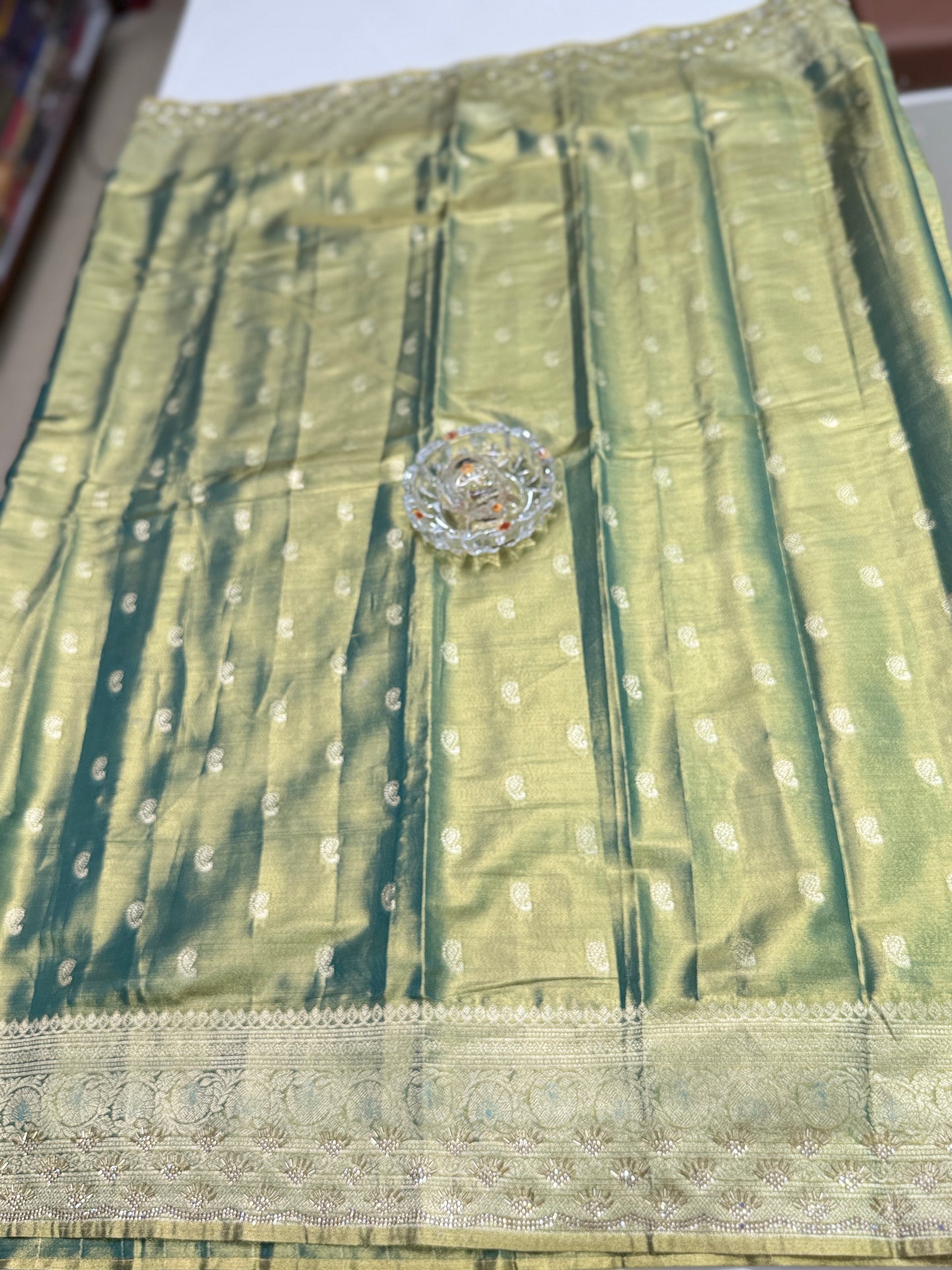 Rich Tissue Silk Saree with Heavy Zari Weaving and Ornate Border for Women