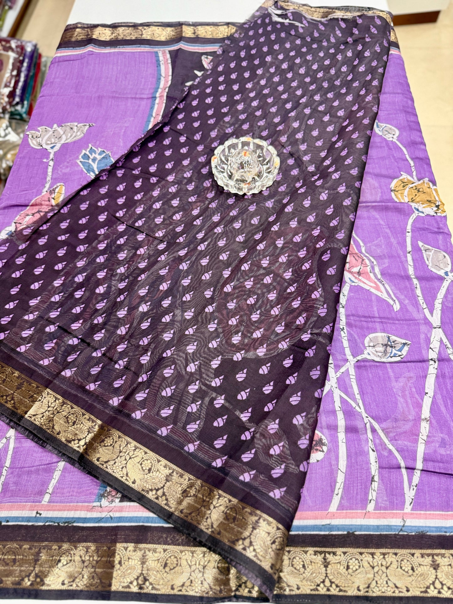 Chennuri silk style printed saree with traditional artwork border and unstitched blouse fabric for women