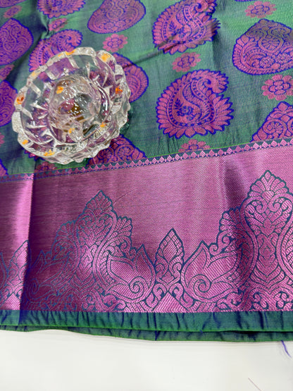 Bridal Soft Silk Saree with Jacquard Weaving & Contrast Border for Women