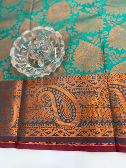 Bridal Soft Silk Saree with Jacquard Weaving & Contrast Border for Women