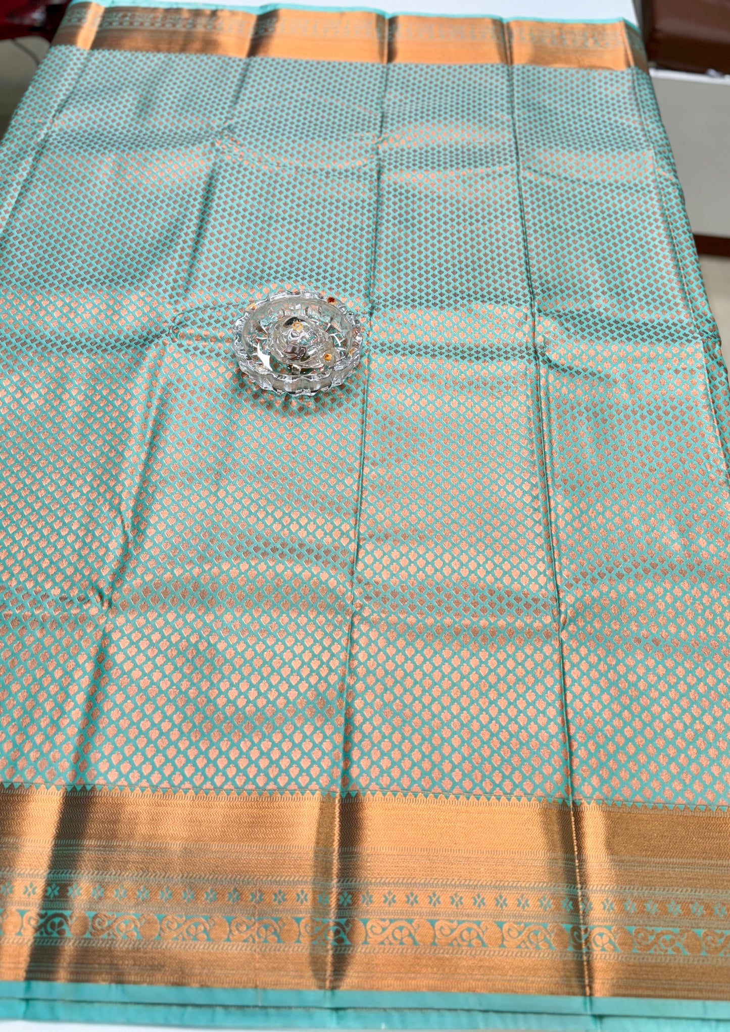 Kanchipuram Style Silk Saree with Rich Zari Border – Festive Wear