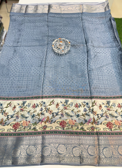 Russian Viscose Crepe Silk Chittpallu Saree with Heritage Print and Zari Border for Women