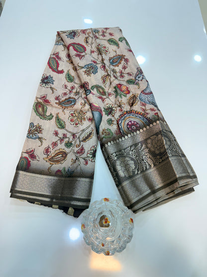 Russian Viscose Crepe Silk Chittpallu Saree with Heritage Print and Zari Border for Women