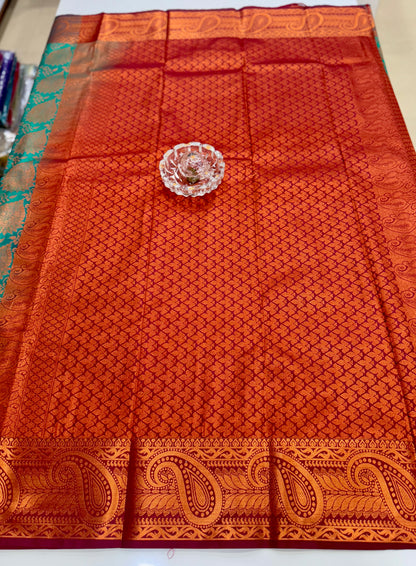 Bridal Soft Silk Saree with Jacquard Weaving & Contrast Border for Women