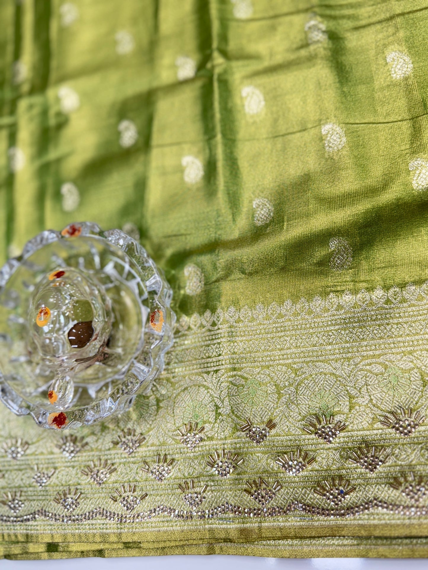 Rich Tissue Silk Saree with Heavy Zari Weaving and Ornate Border for Women