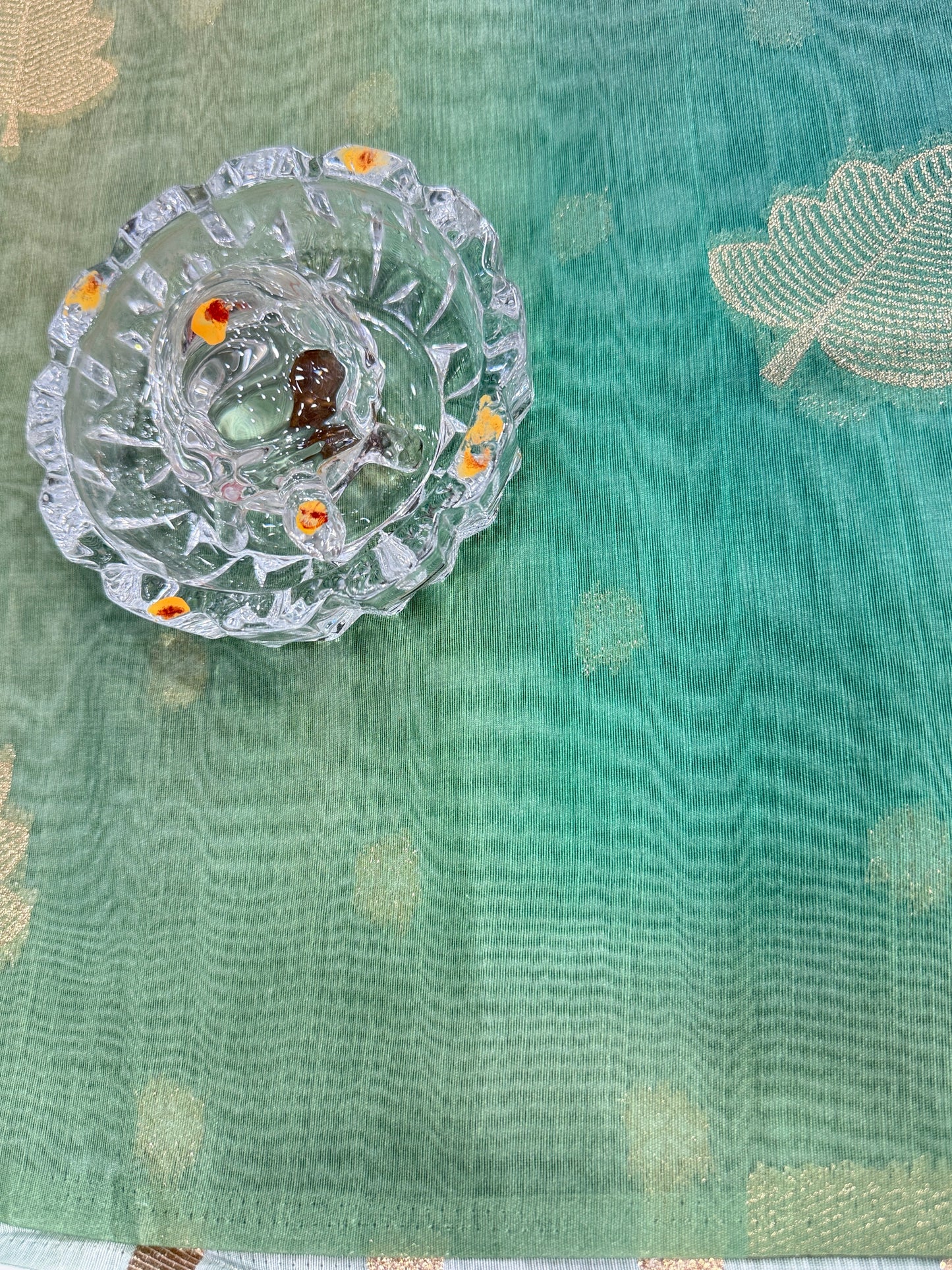 Soft Handloom style Silk Saree with Zari Leaf Weaving and Gradient Shading – Festive Wear Saree for Women