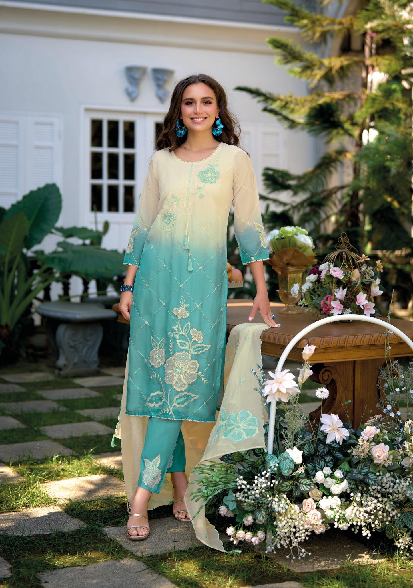 Mani’s Fashions – Kailee Fashion Presents “SUROOR”
