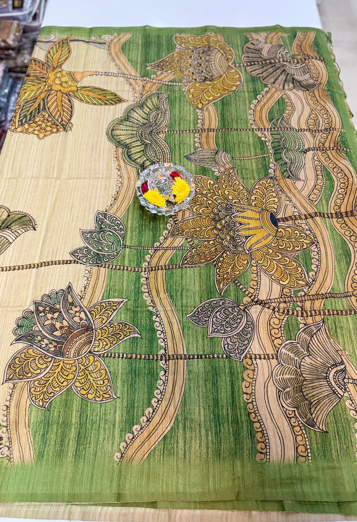 Silk Blend Printed Saree with Traditional Art Motifs and Glossy Texture – Festive Wear for Women