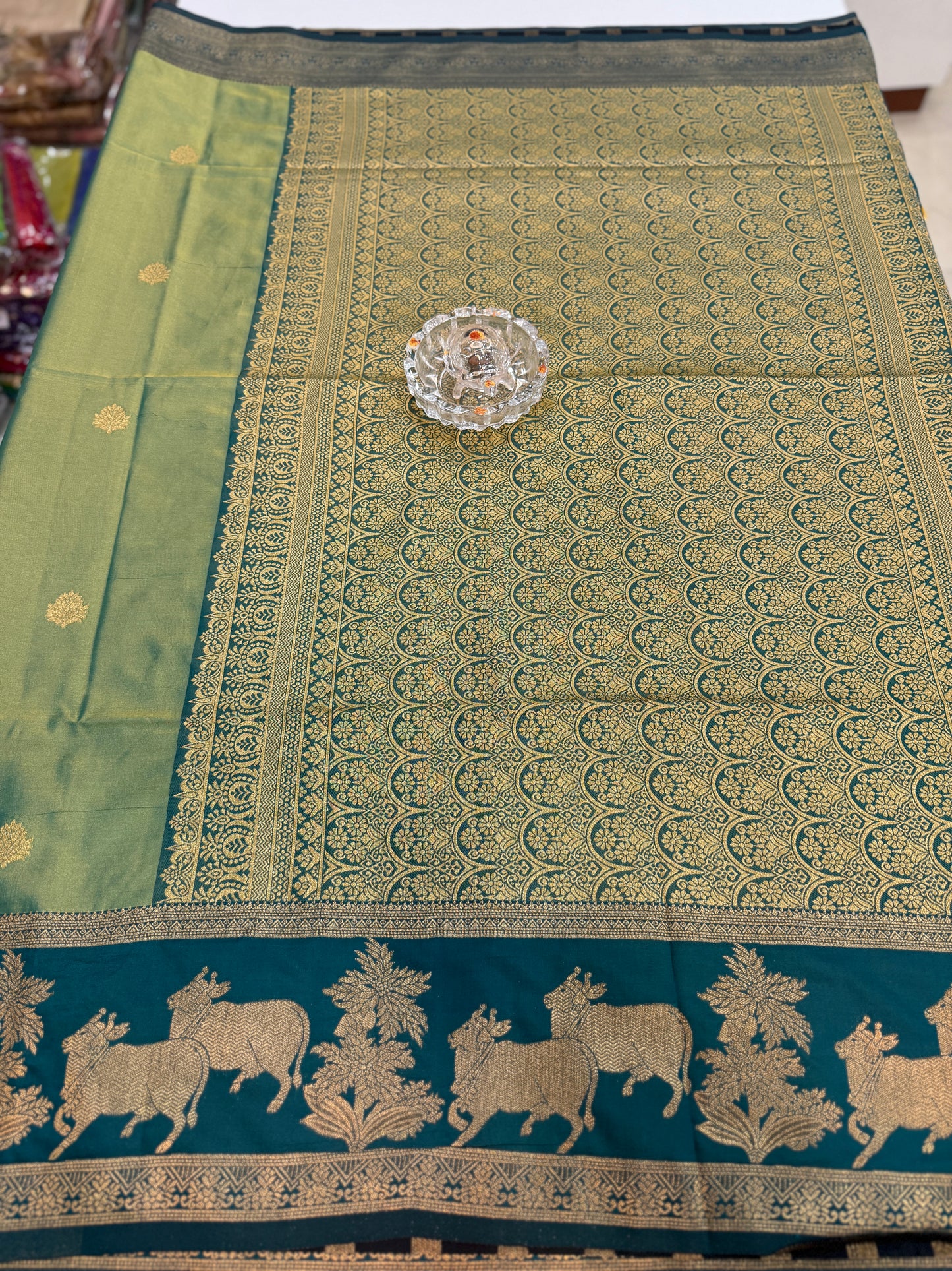 Handloom styled Silk Pichwai Saree with Woven Border and Contrast Blouse