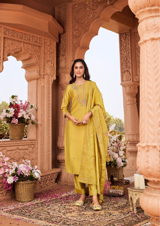 Viscose Nylon Kurti with Pant & Chanderi Block Print Dupatta – Aari Work – Sizes 2XL to 5XL
