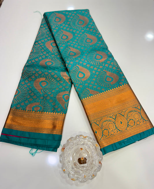 Bridal Soft Silk Saree with Jacquard Weaving & Contrast Border for Women
