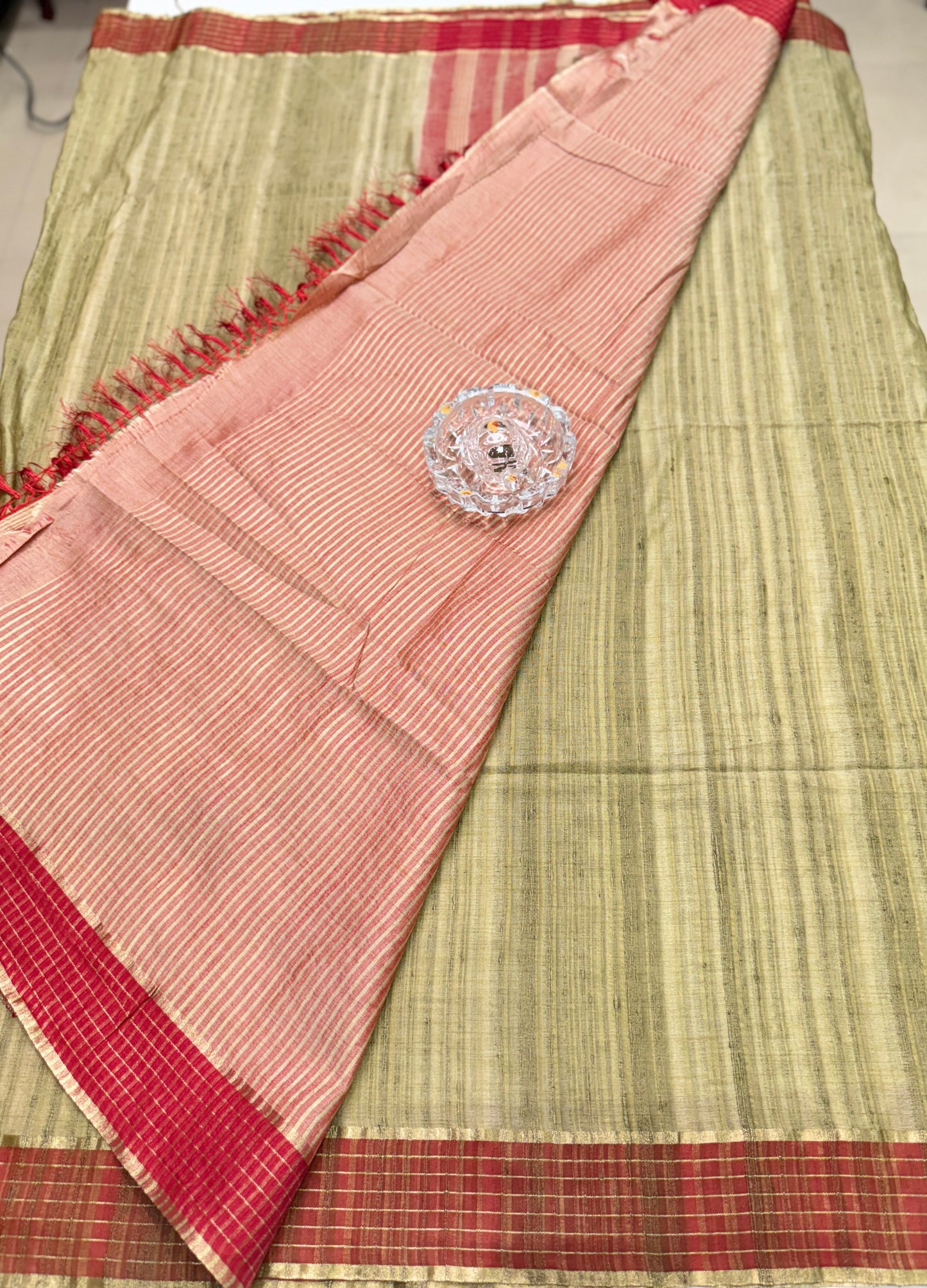 Handloom Style Katan Silk Saree with Red Zari Border – Elegant Office & Festive Wear Saree for Women