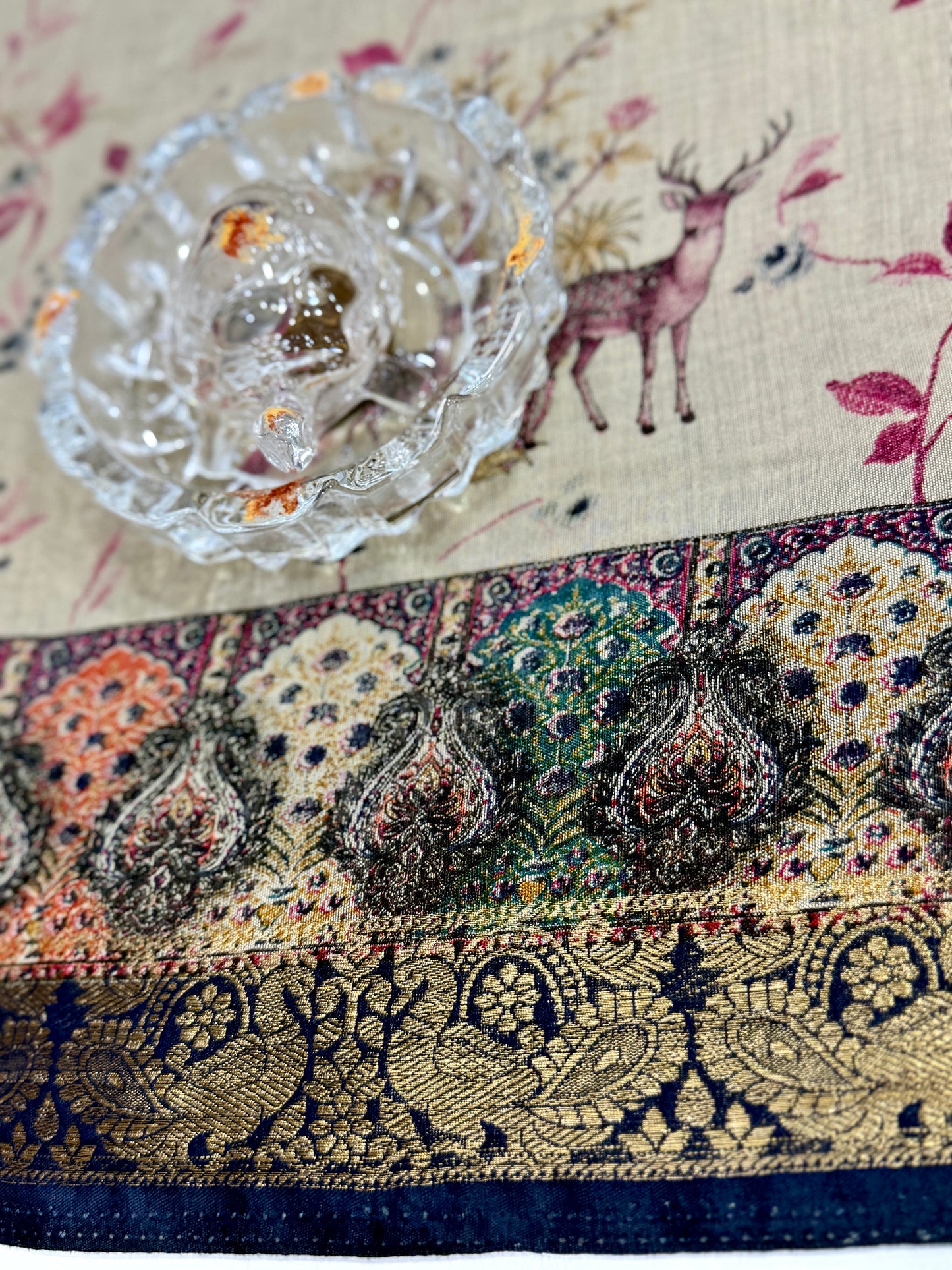 Chennuri silk style printed saree with traditional artwork border and unstitched blouse fabric for women