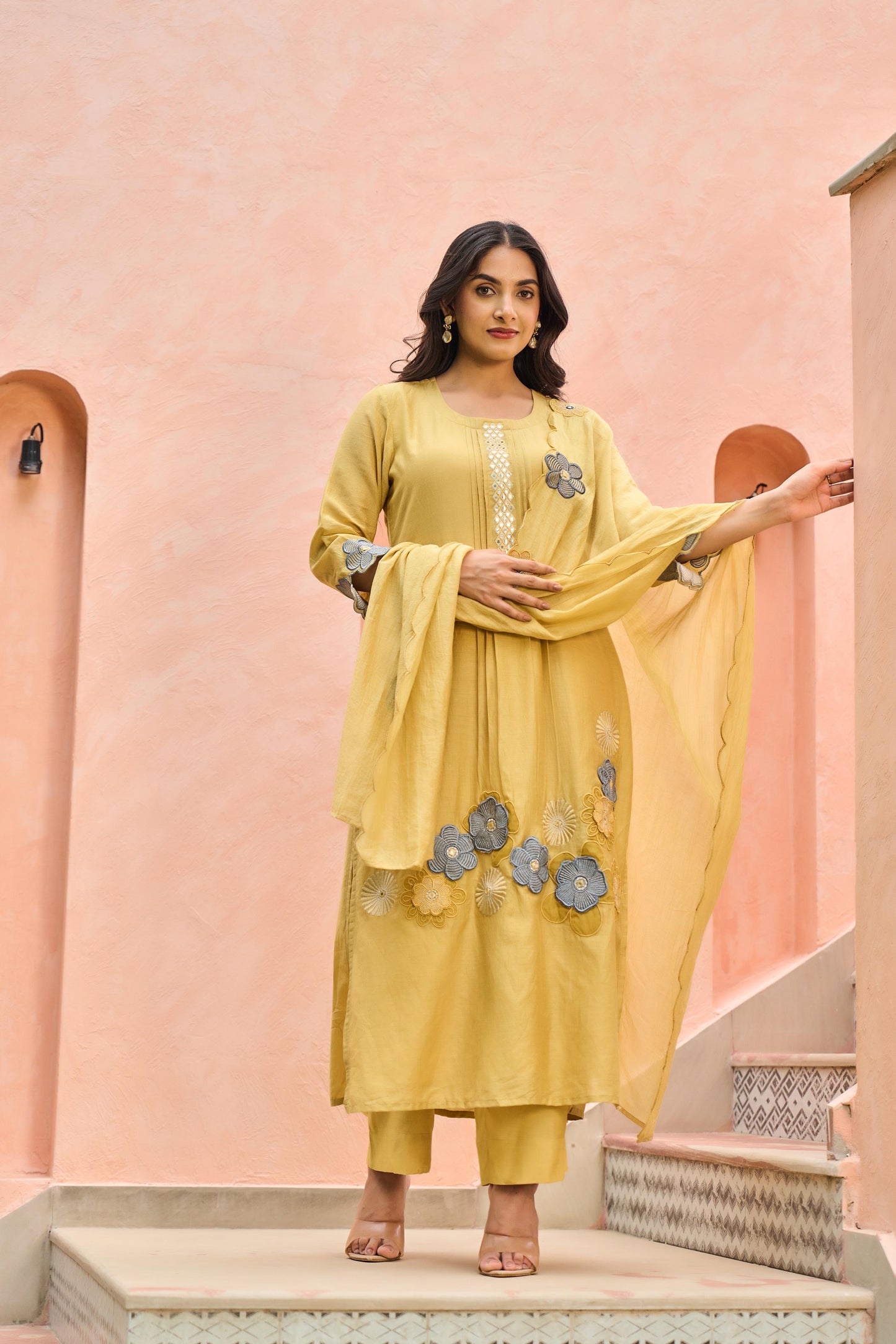 mal chanderi kurta pant & dupatta set