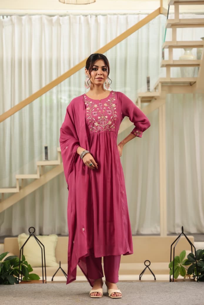 Mul Chanderi Kurta Pant Dupatta Set with Embroidery Work – Women’s Ethnic Wear (Sizes M–3XL)