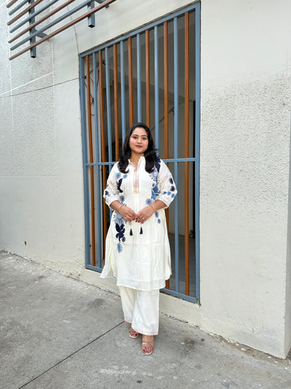 White Roman Silk Embroidered Kurta Pant Set for Women – Elegant Two-Piece Festive and Semi-Formal Outfit