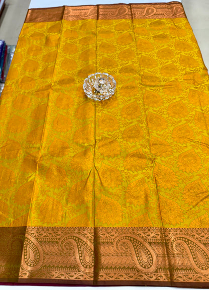 Bridal Soft Silk Saree with Jacquard Weaving & Contrast Border for Women