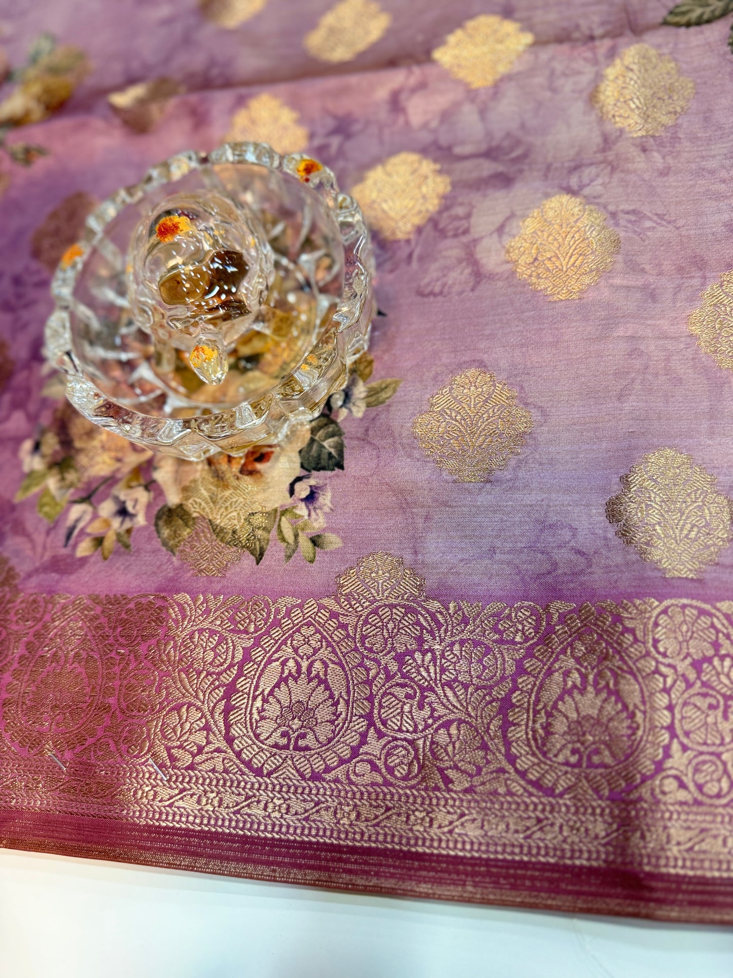 Bamboo Silk Floral Printed Saree with Rich Decorative Pallu, All Over Rich Butti Weaving