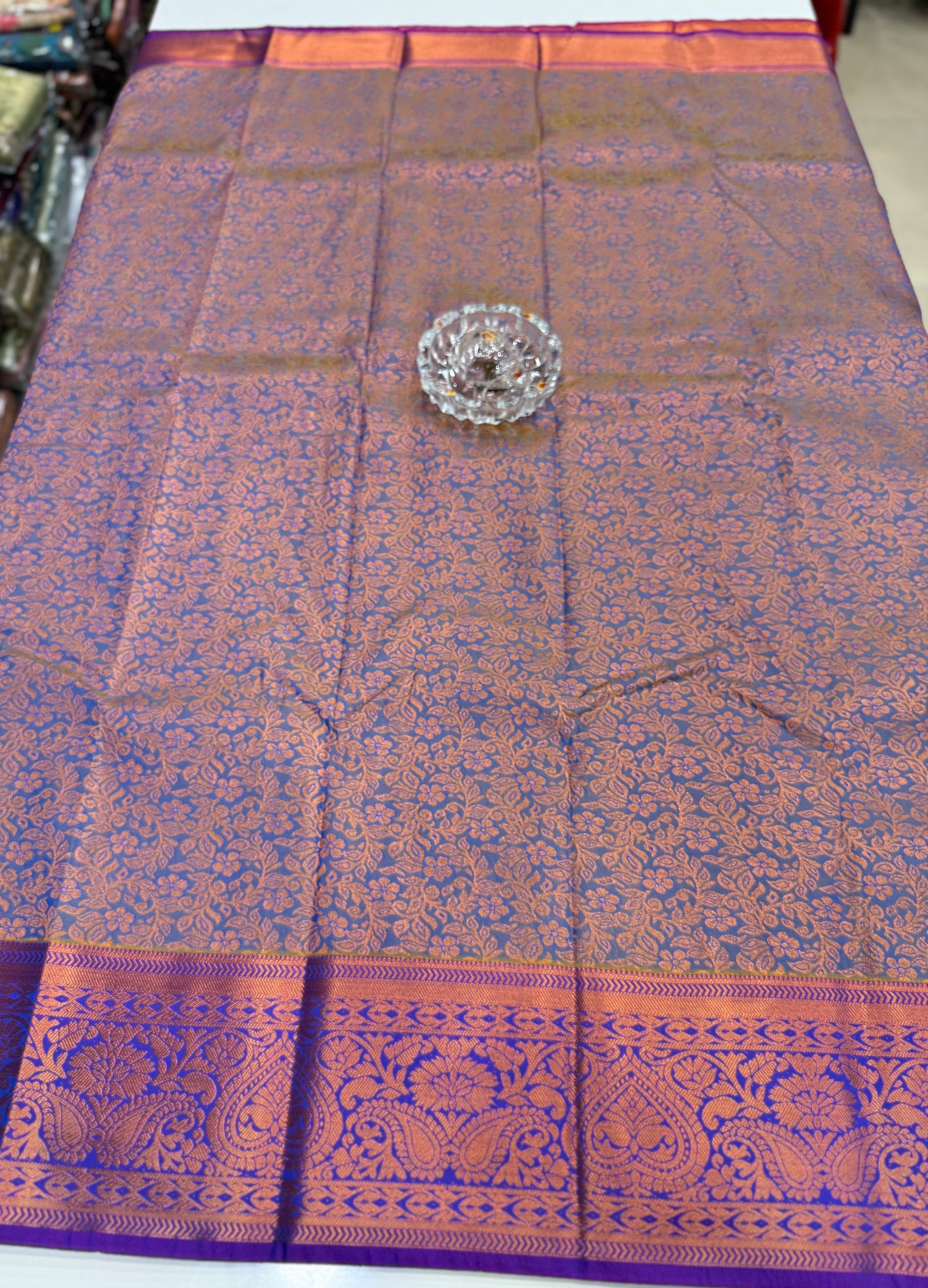 Soft Silk Saree with Samutrika Weaving and Contrast Zari Border for Women – Lightweight Festive Wear Saree