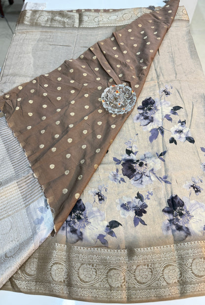 Russian Viscose Crepe Silk Chittpallu Saree with Heritage Print and Zari Border for Women