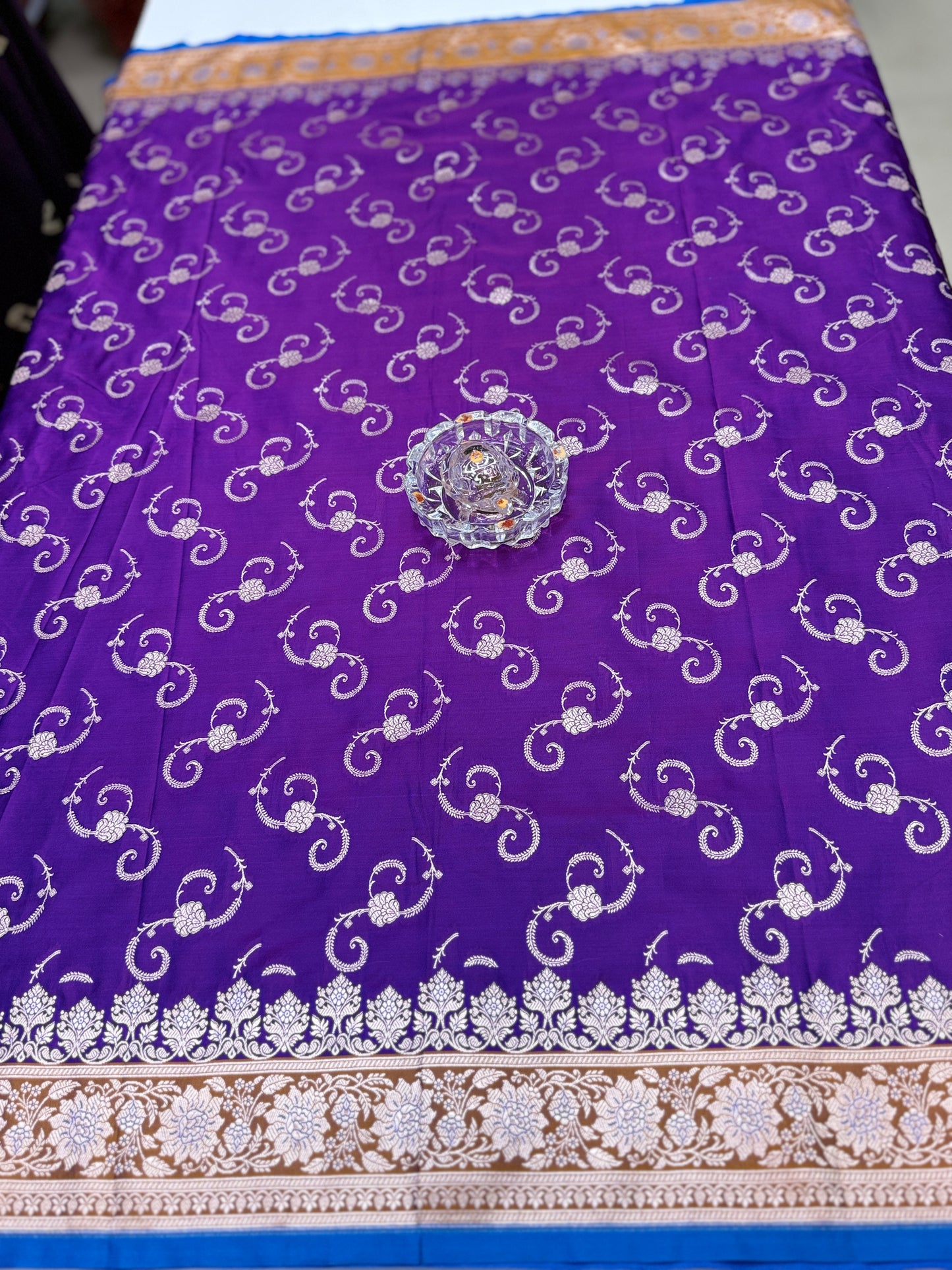 Mashru Katan Silk Saree with Zari Weaving Border and Blouse – Festive Wear for Women