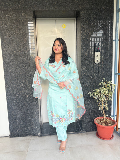 Modal Silk Kurta Pant Dupatta Set with Embroidery Work – Women’s Ethnic Wear (Sizes M–2XL)