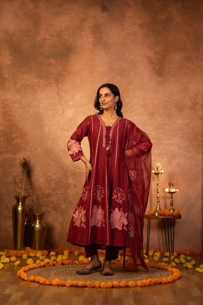Mul chanderi embroidered kurta pant dupatta set with mulmul lining for women