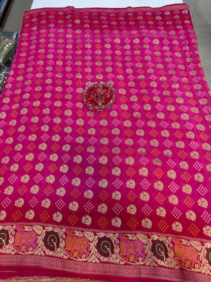 Pure Kaddi Georgette Zari Weaving Saree in Magenta Pink with Floral Jaal and Scalloped Border – Premium Festive & Wedding Wear for Women