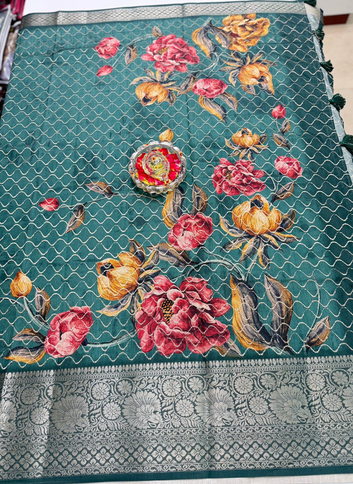 Kasargod-Style Silk Blend Saree with Zari Border and Rich Pallu – Festive Saree for Women