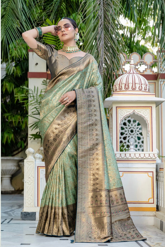 Pure Kanjivaram Silk Saree with Soft Zari & Meenakari Jaal Weaving – Wedding & Festive Wear