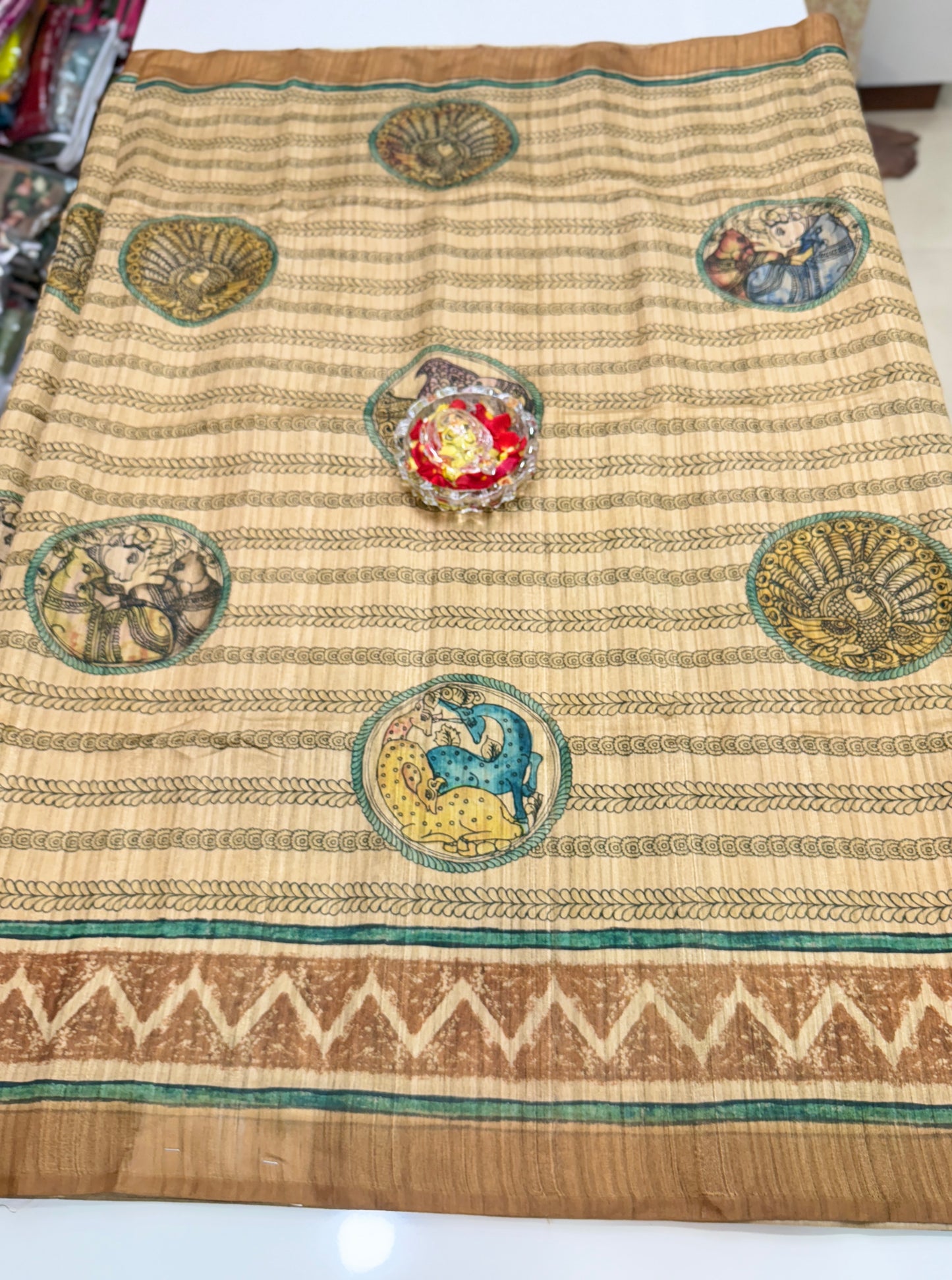 Silk Blend Printed Saree with Traditional Art Motifs and Glossy Texture – Festive Wear for Women