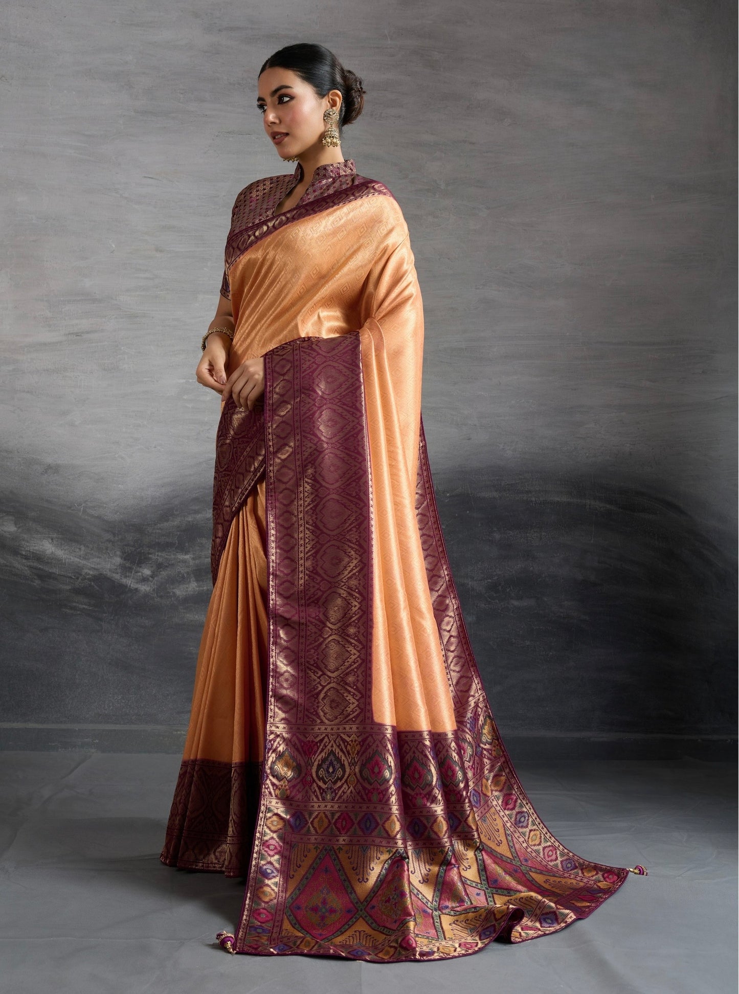 Kanjivaram Soft Silk Saree with Double Zari Weaving and Meenakari Pallu for Women